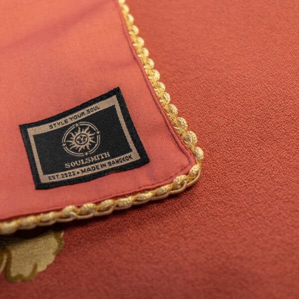 Tarot Cloth – Red Regent