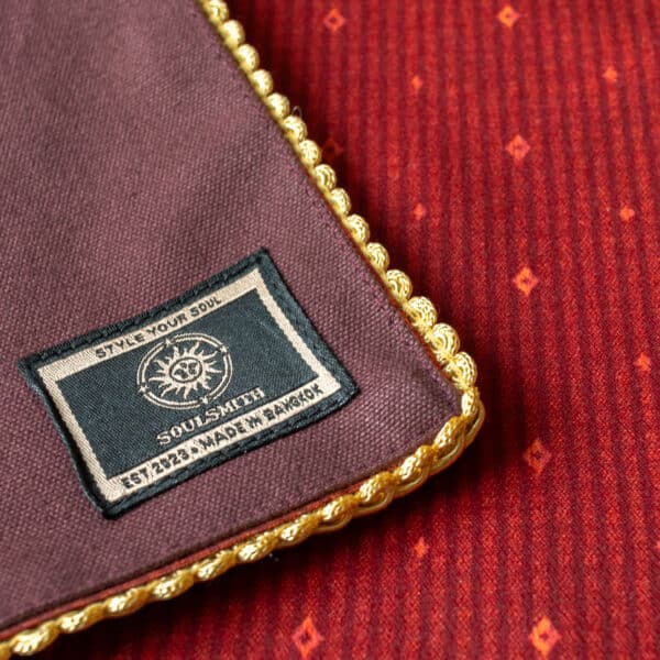 Tarot Cloth – Christmas Red 2023